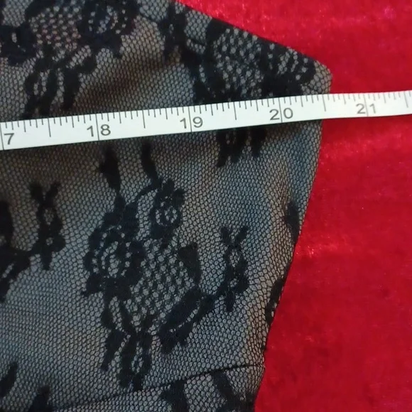 Hot topic COSMIC AURA SKELETON FAIRY LACE THIN STRAPS ZIP CLOSURE HANKY HEM - Picture 15 of 17